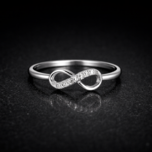 srebrna večslojna verižica v kompletu z zapestnico